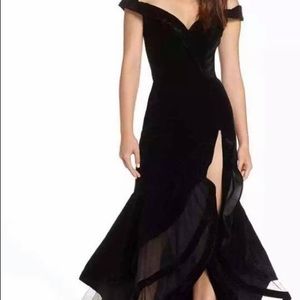 LIKE NEW - McDougal Evening Formal Gown - 14